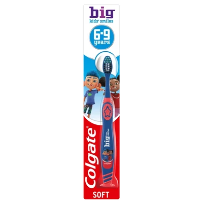 Colgate® Big Kids Smile gyermek fogkefe 3-5 éves korig Colgate® Big Kids Smile gyermek fogkefe 3-5 éves korig