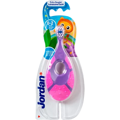 Jordan Step 1 fogkefe 0-tól 2 éves korig Jordan Step 1 fogkefe 0-tól 2 éves korig